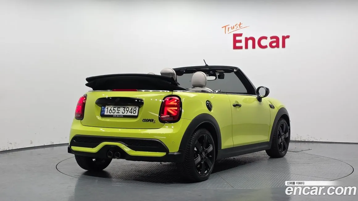 Mini Cooper Convertible — фото 2