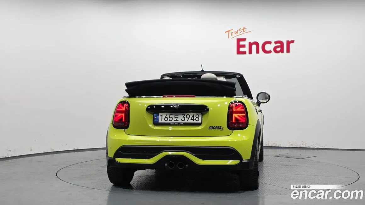 Mini Cooper Convertible — фото 4