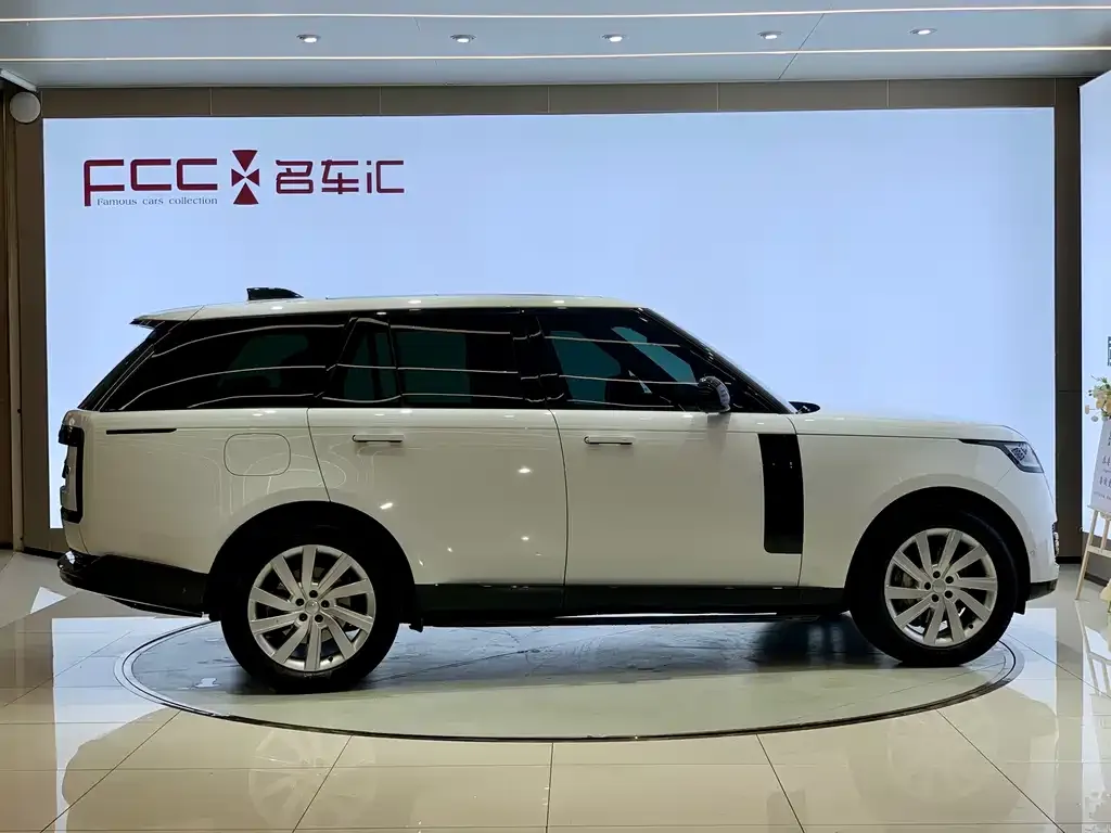 Land Rover Range Rover 2023 из CN, фото 4