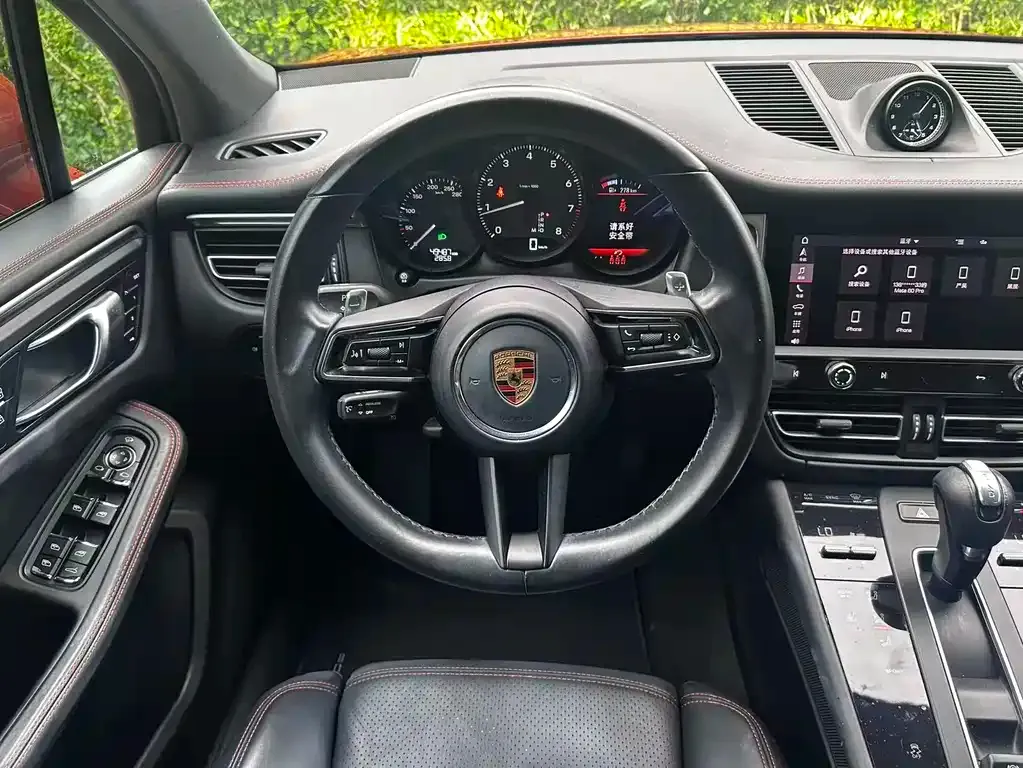 Porsche Macan — фото 6