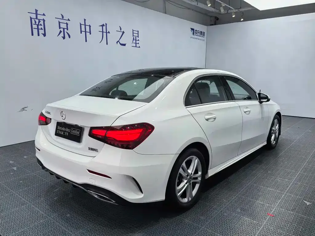 Mercedes-Benz A-Class 2023 из CN, фото 3