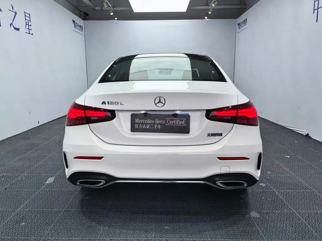 Mercedes-Benz A-Class 2023 из CN, фото 4