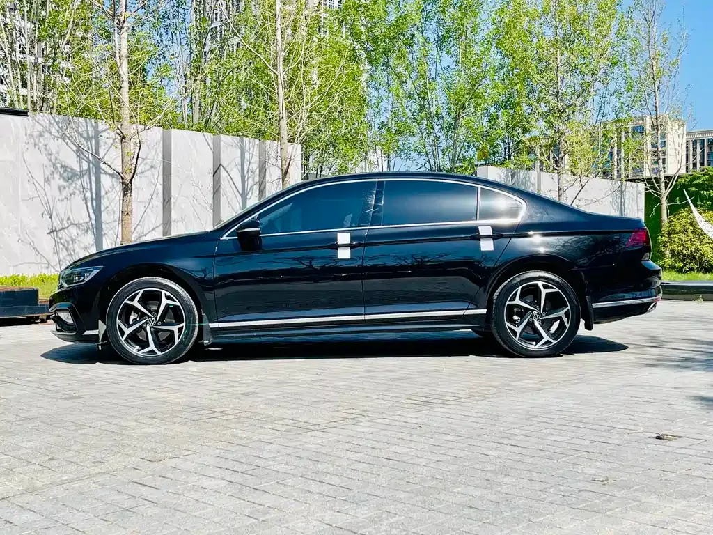 [object Object] Magotan 2023 из CN, фото 3