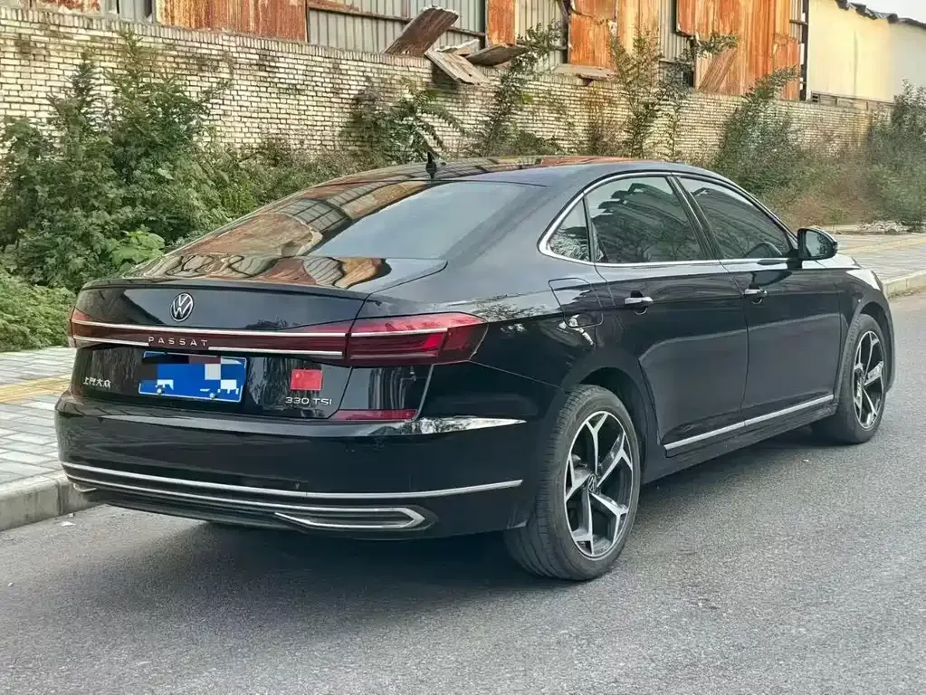 Volkswagen Passat 2024 из CN, фото 8