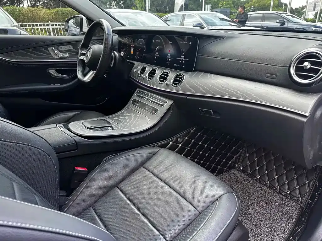 Mercedes-Benz E-Class 2021 из CN, фото 5