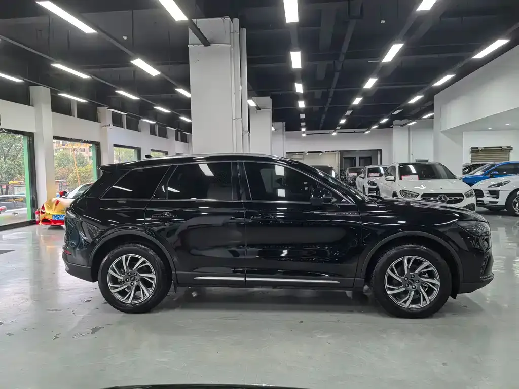 Lincoln Corsair 2024 из CN, фото 4