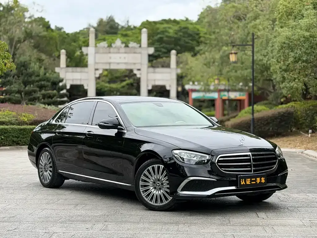 Mercedes-Benz E-Class 2023 из CN, фото 3