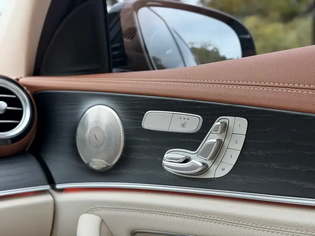Mercedes-Benz E-Class 2023 из CN, фото 8