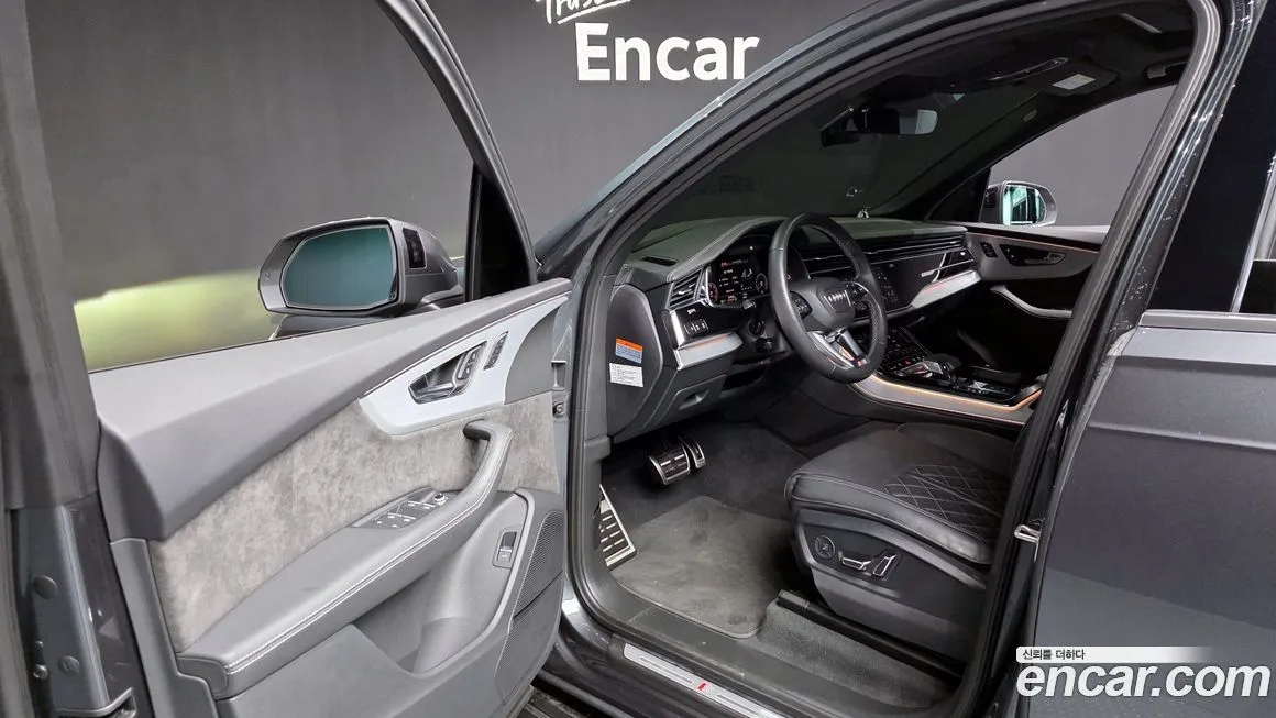 Audi Q7 2022 из KR, фото 10