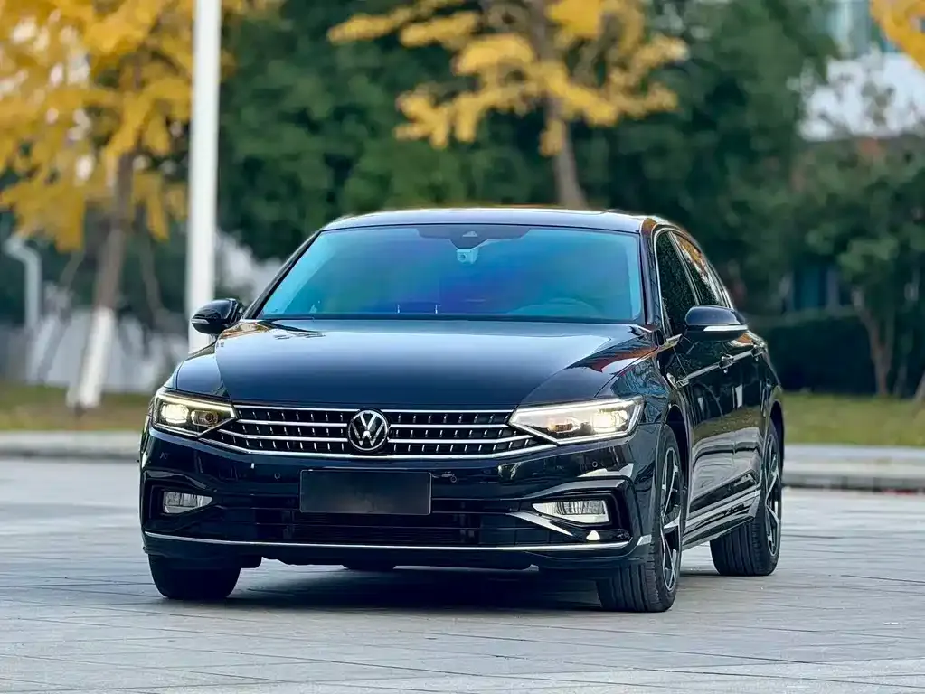 Volkswagen Magotan 2023 из CN, фото 4