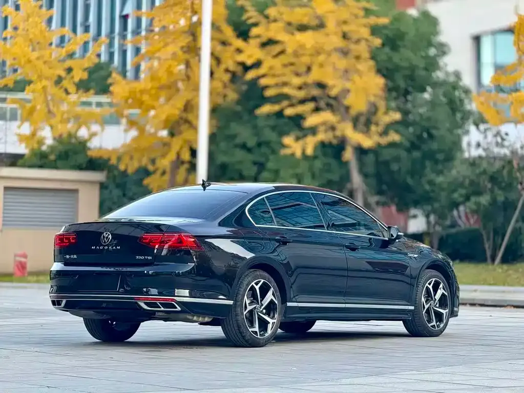 Volkswagen Magotan 2023 из CN, фото 5