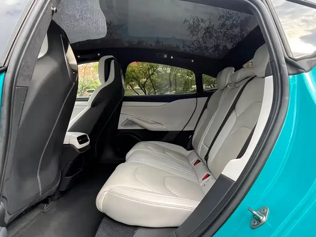 Xiaomi SU7 2024 из CN, фото 10