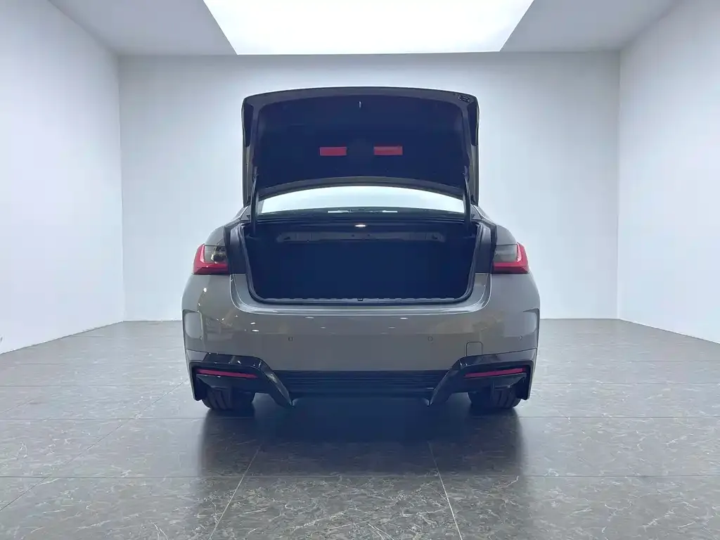 BMW i3 2023 из CN, фото 6