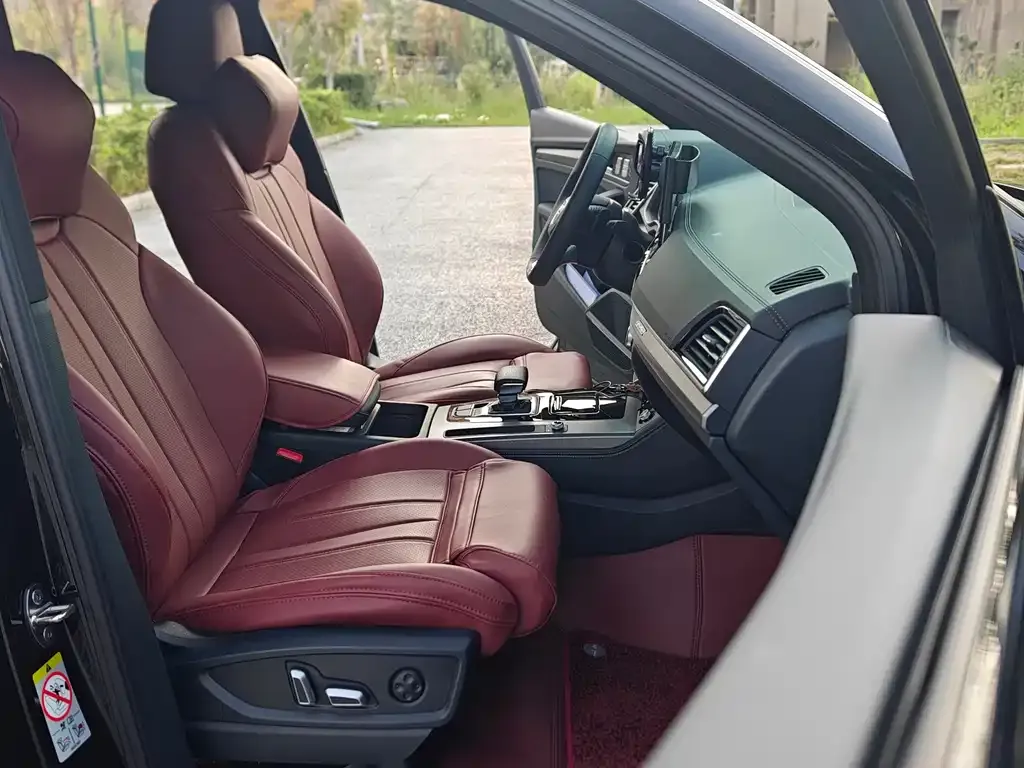 Audi Q5L 2025 из CN, фото 10