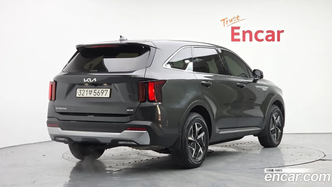 Kia Sorento 2024 из KR, фото 2