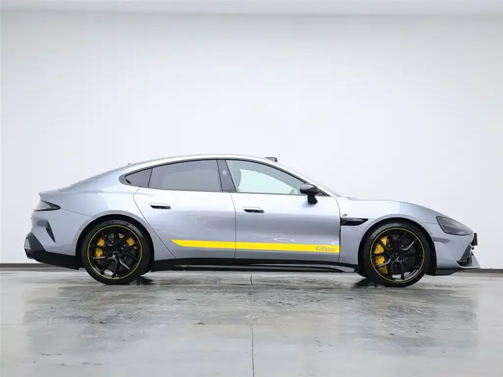 Xiaomi SU7 Ultra 2025 из CN, фото 6