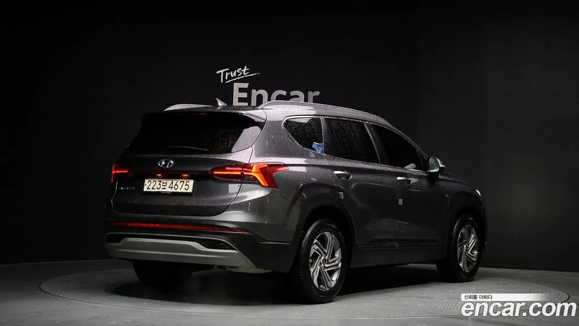Hyundai Santafe 2023 из KR, фото 2