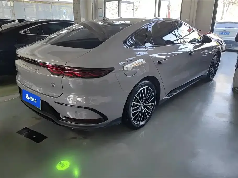 BYD Han 2025 из CN, фото 3