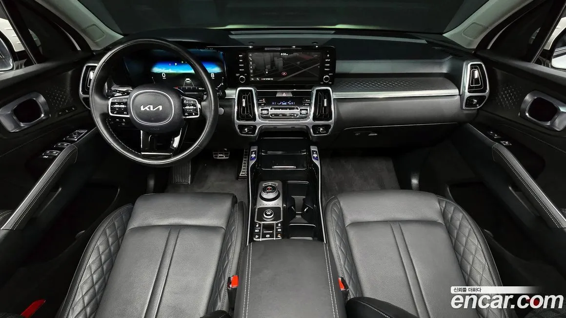 Kia Sorento — фото 7