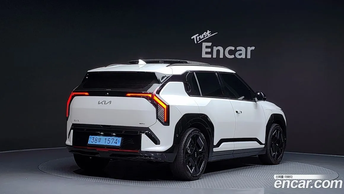 Kia EV3 2025 из KR, фото 2