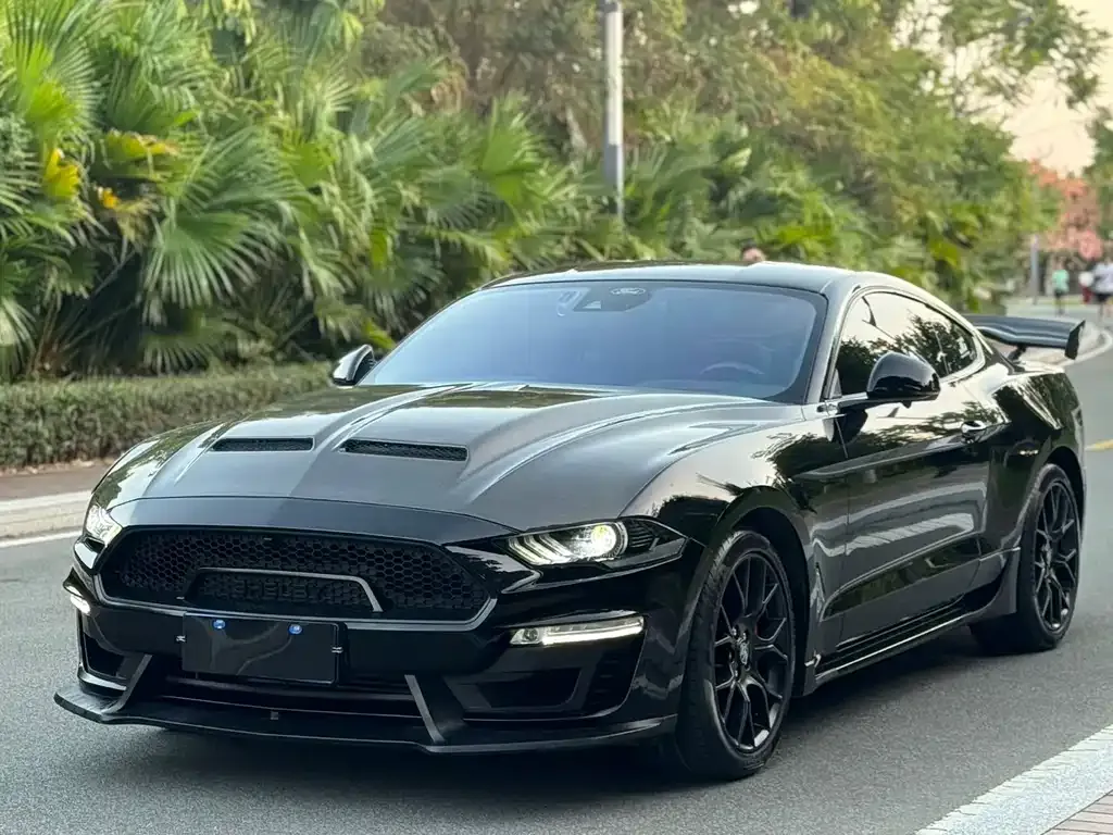 Ford Mustang 2021 из CN, фото 1