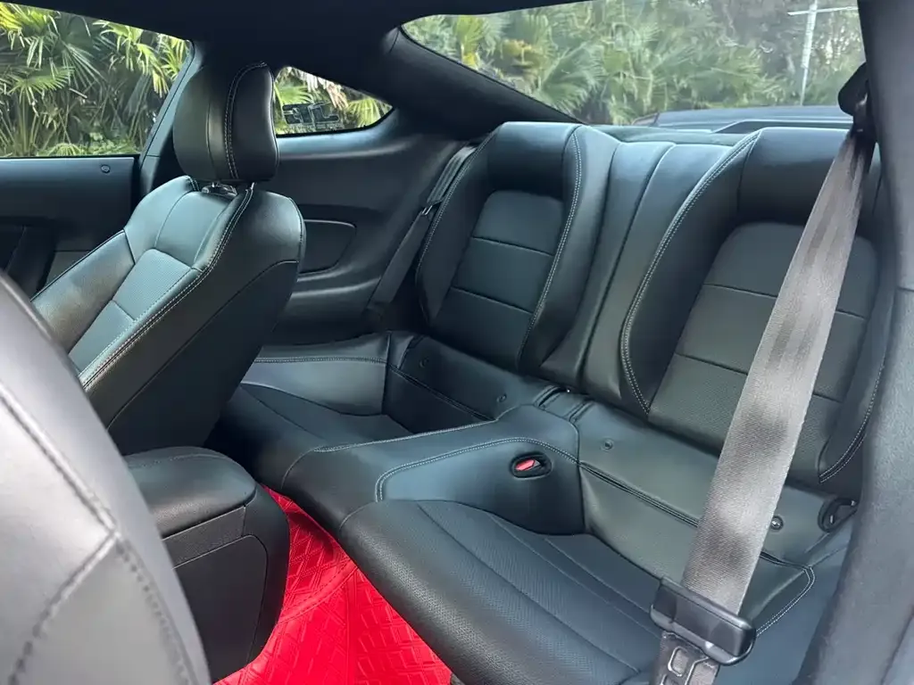 Ford Mustang 2021 из CN, фото 5