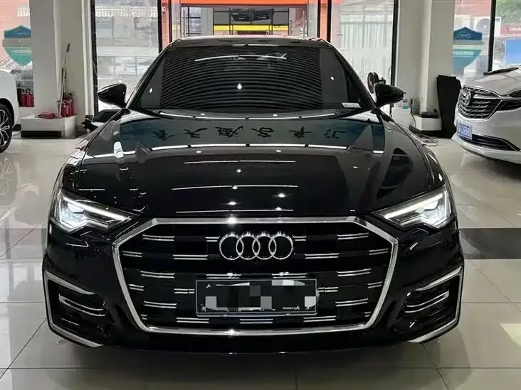Audi A6L 2023 из CN, фото 2