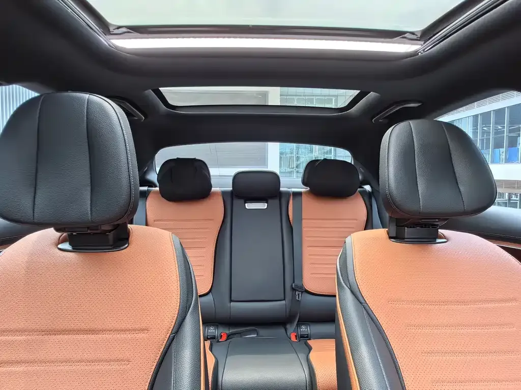Mercedes-Benz C-Class 2023 из CN, фото 8