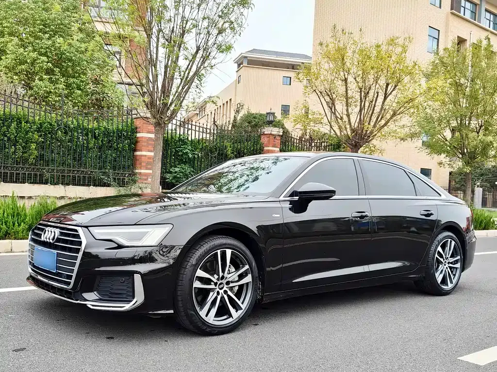 Audi A6L 2022 из CN, фото 1