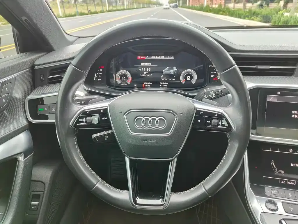 Audi A6L 2022 из CN, фото 9