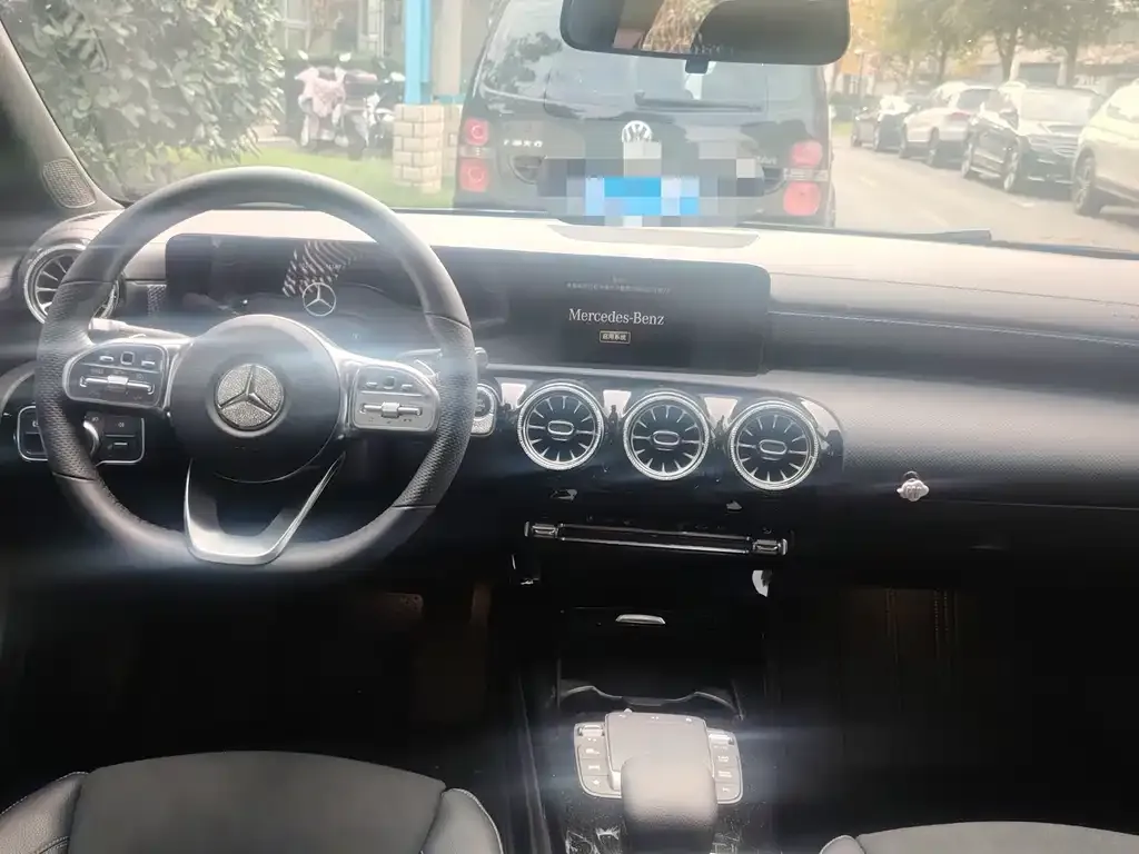 Mercedes-Benz A-Class 2021 из CN, фото 3