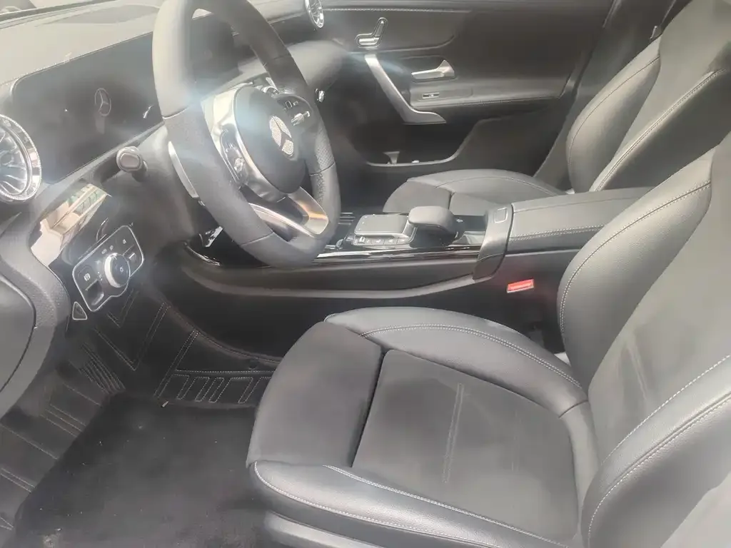 Mercedes-Benz A-Class 2021 из CN, фото 5