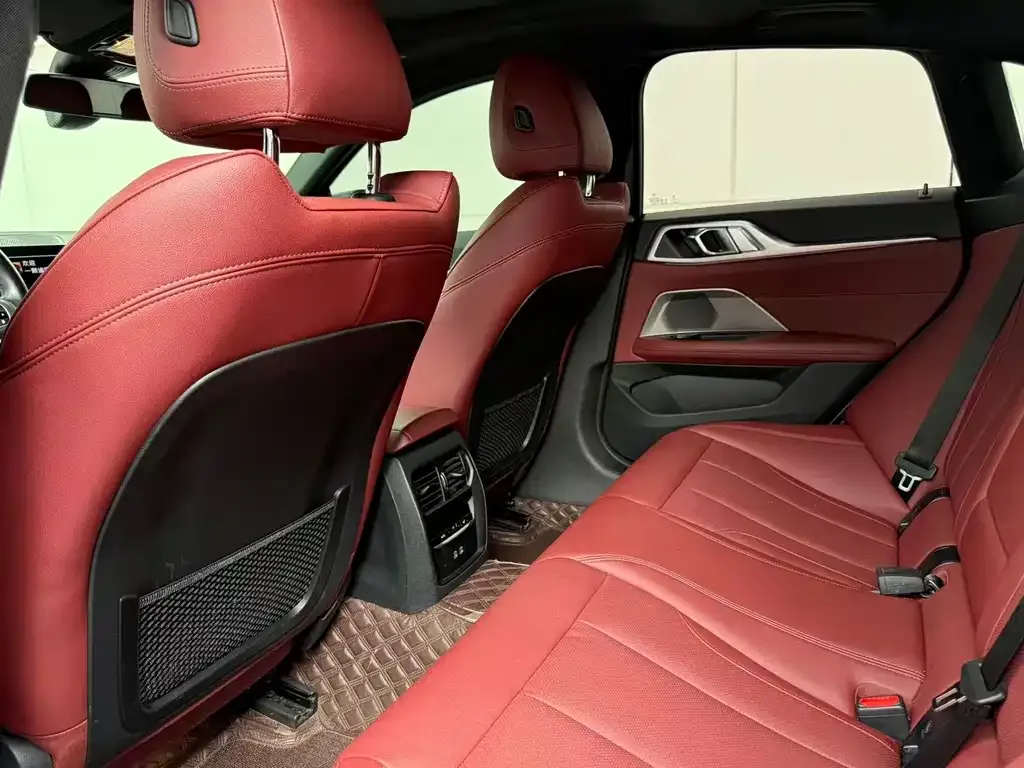 BMW 4 Series 2023 из CN, фото 4