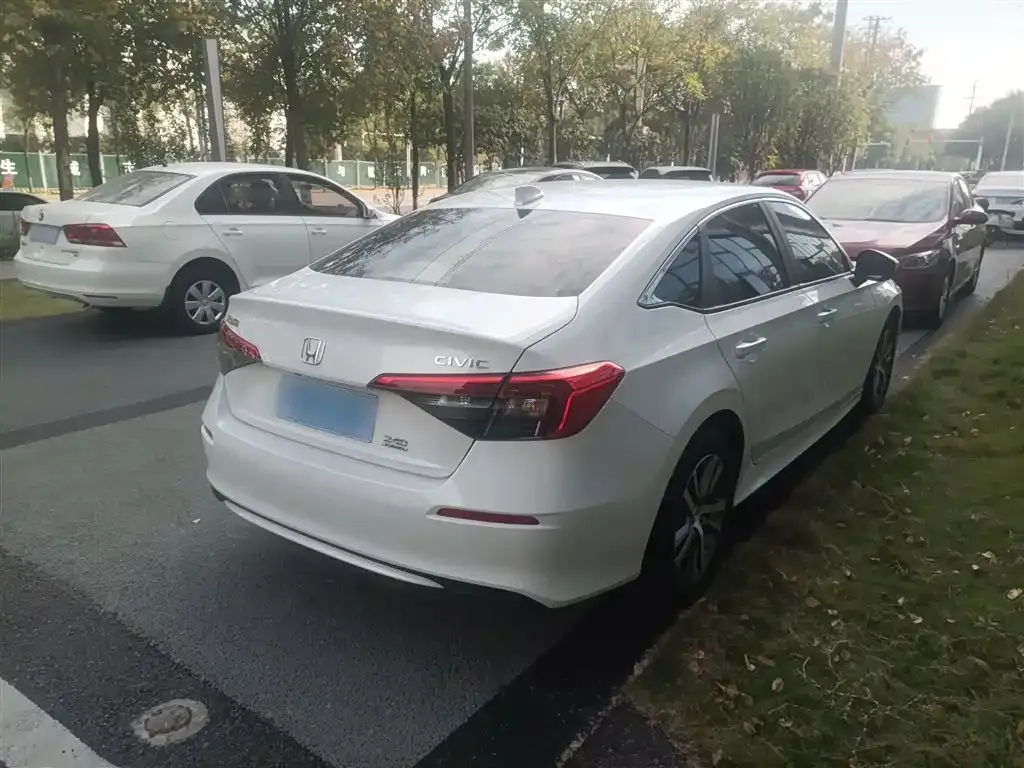 Honda Civic 2024 из CN, фото 7