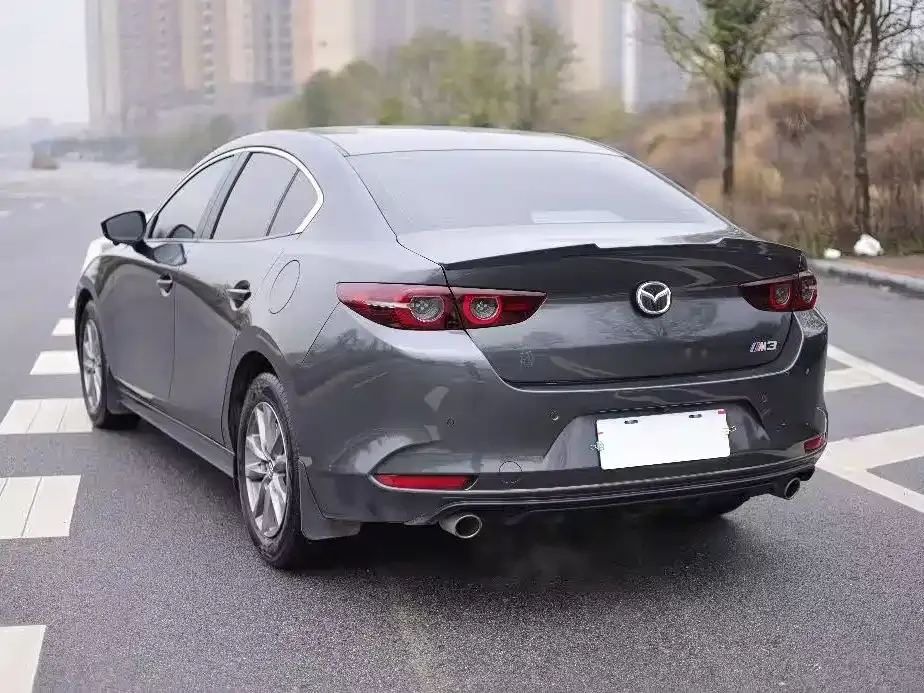 Mazda 3 Axela 2023 из CN, фото 6