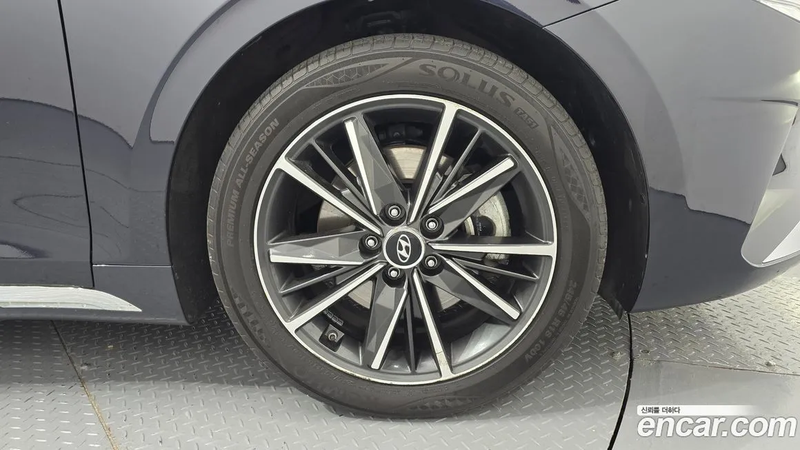 Hyundai Grandeur 2021 из KR, фото 5