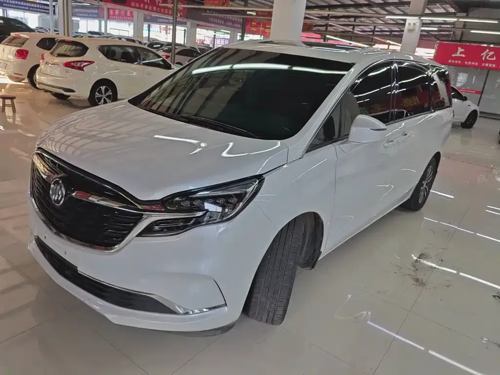Buick GL8 2022 из CN, фото 1