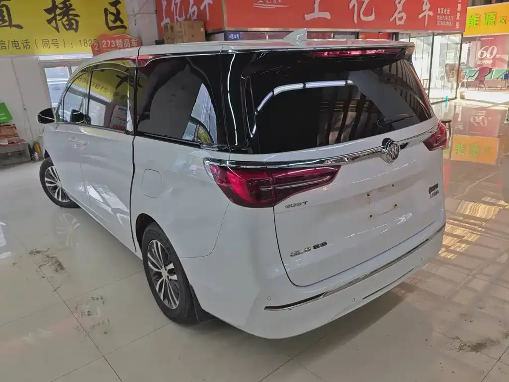 Buick GL8 2022 из CN, фото 5