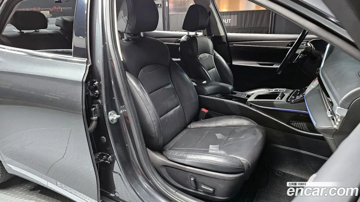 Hyundai Grandeur — фото 10
