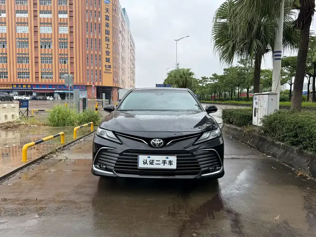 Toyota Camry 2023 из CN, фото 3