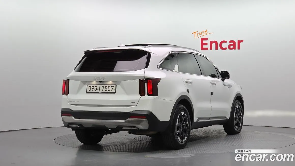 Kia Sorento — фото 2