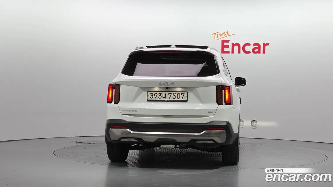 Kia Sorento — фото 4