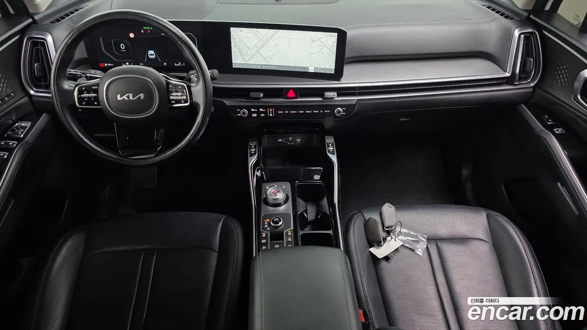Kia Sorento — фото 7