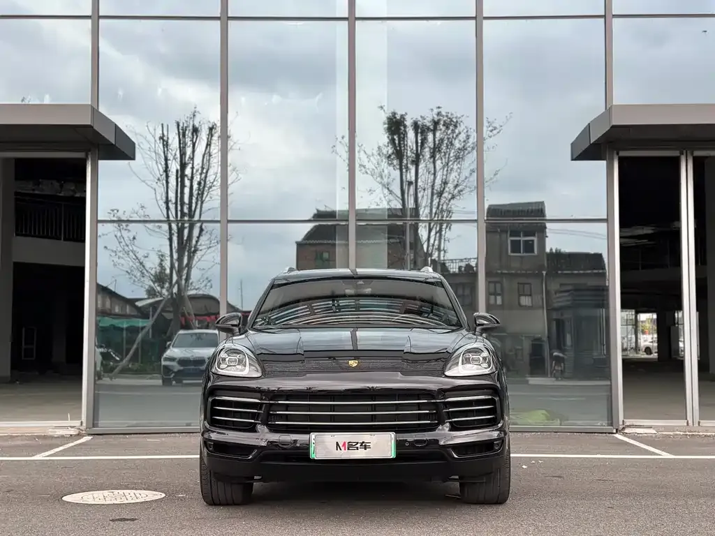 Porsche Cayenne Hybrid 2022 из CN, фото 2