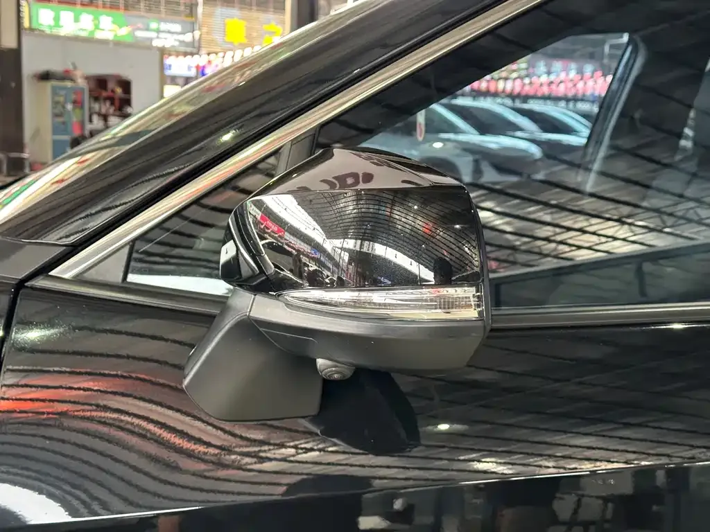 Toyota Wildlander 2022 из CN, фото 8