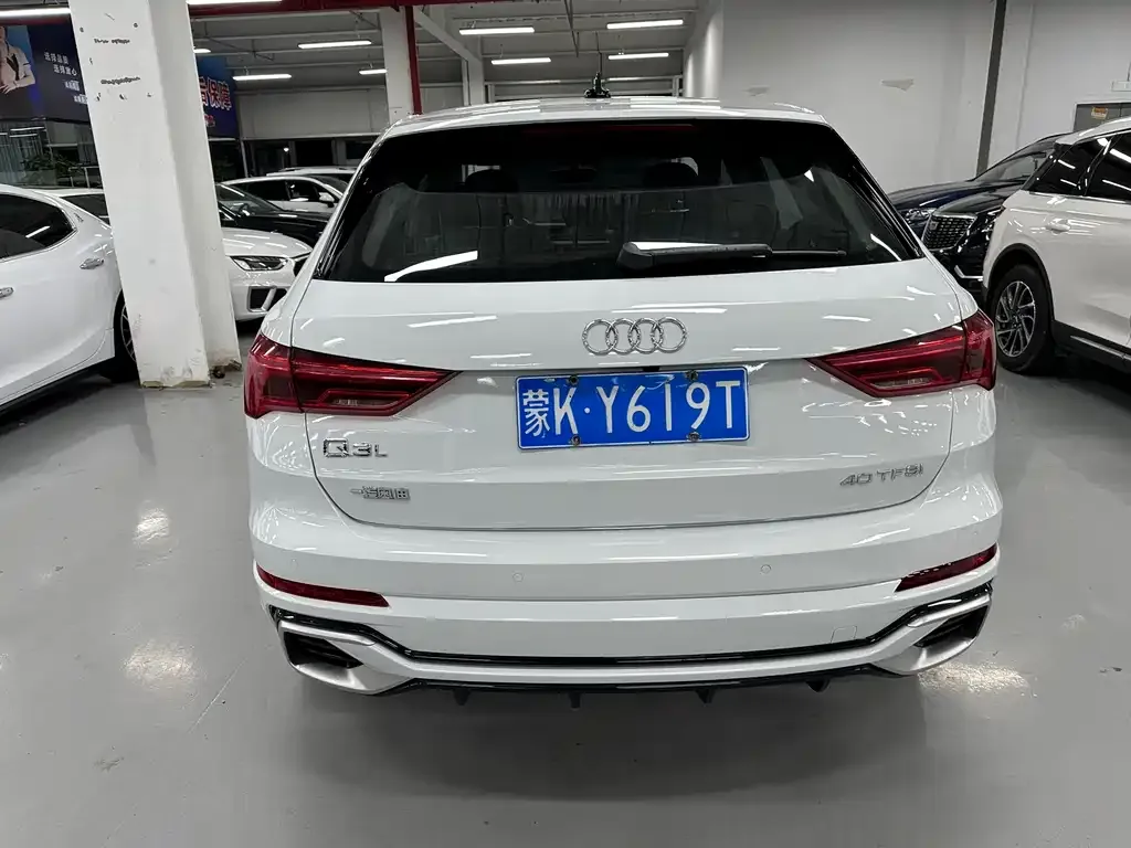 Audi Q3 2024 из CN, фото 8