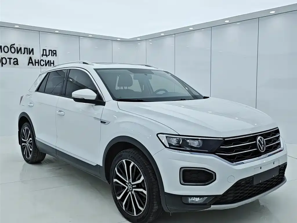 Volkswagen T-Roc — фото 3