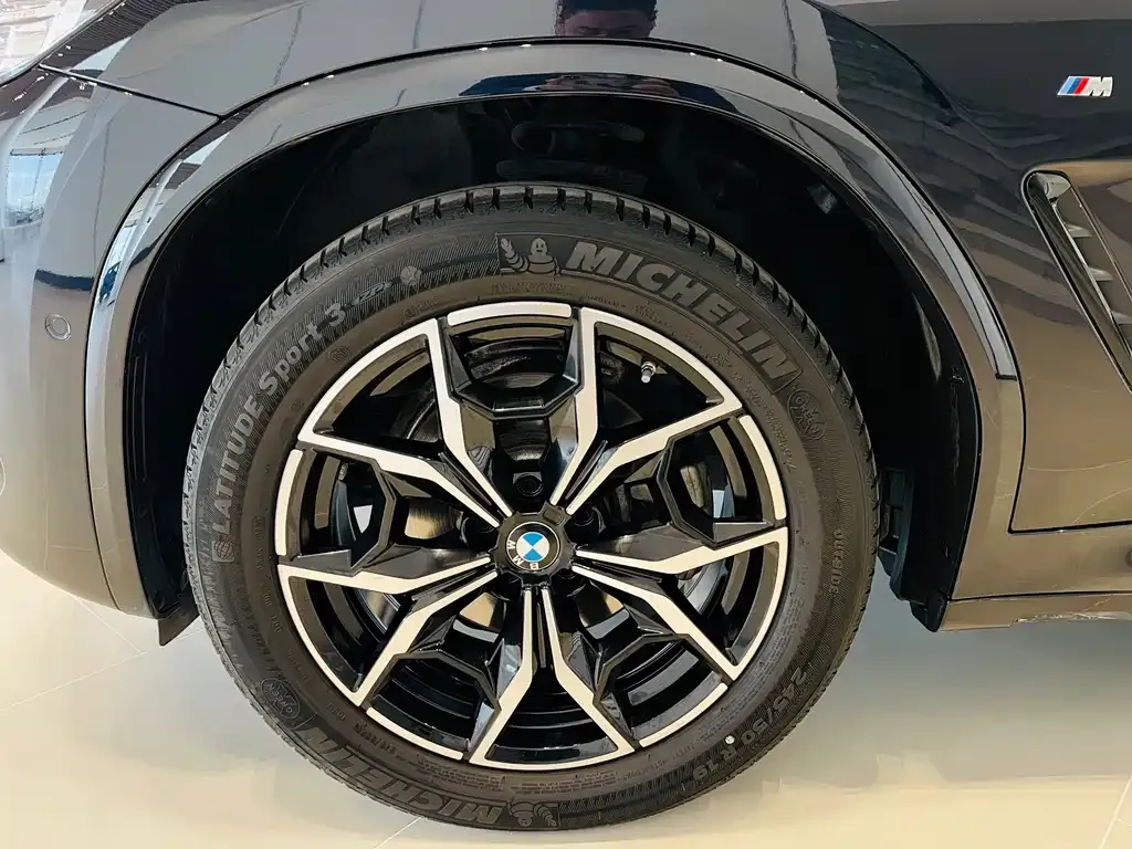 BMW X4 2024 из CN, фото 5