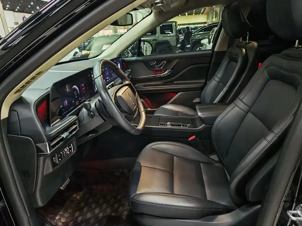 Lincoln Corsair 2023 из CN, фото 8