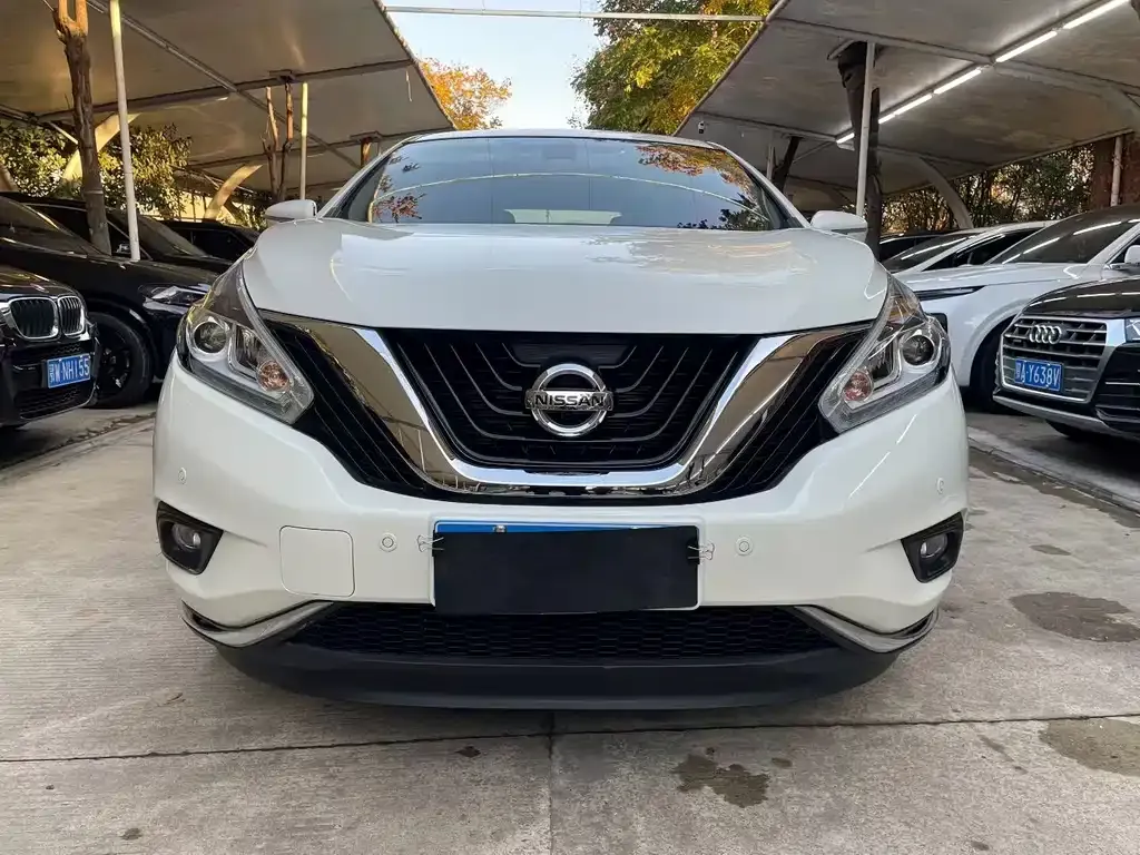 Nissan Murano 2022 из CN, фото 2